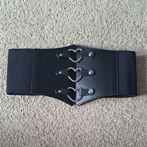 Black Leather Woman's Belt